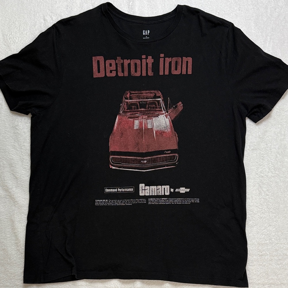 🏎️GAP Detroit Iron Camaro Tee